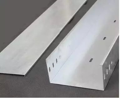 電纜橋架使用安裝標(biāo)準(zhǔn)(圖1) 電纜橋架使用安裝標(biāo)準(zhǔn)