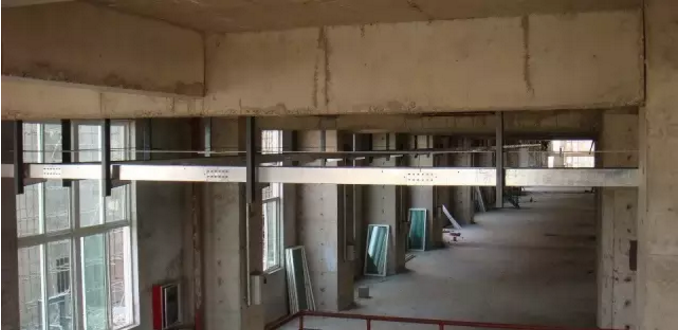 圖文解析電纜橋架安裝實(shí)例(圖42) 電纜橋架施工